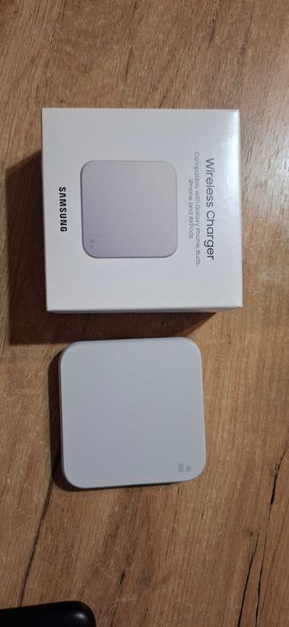 Ładowarka indukcyjna Samsung nowa ep-p1300 Andrzejewo • OLX.pl