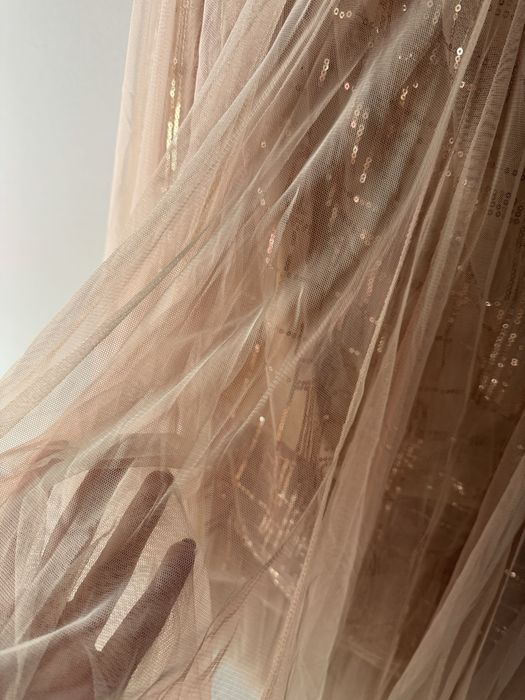 Спідниця  нюд з паєтками