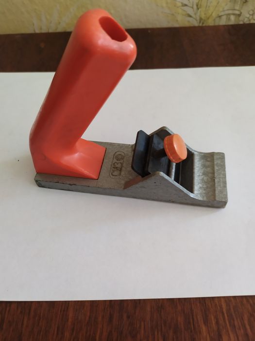 Рубанок металевий новий