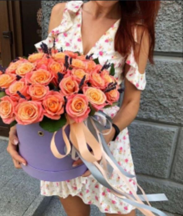 Літня стильна жіноча сукня