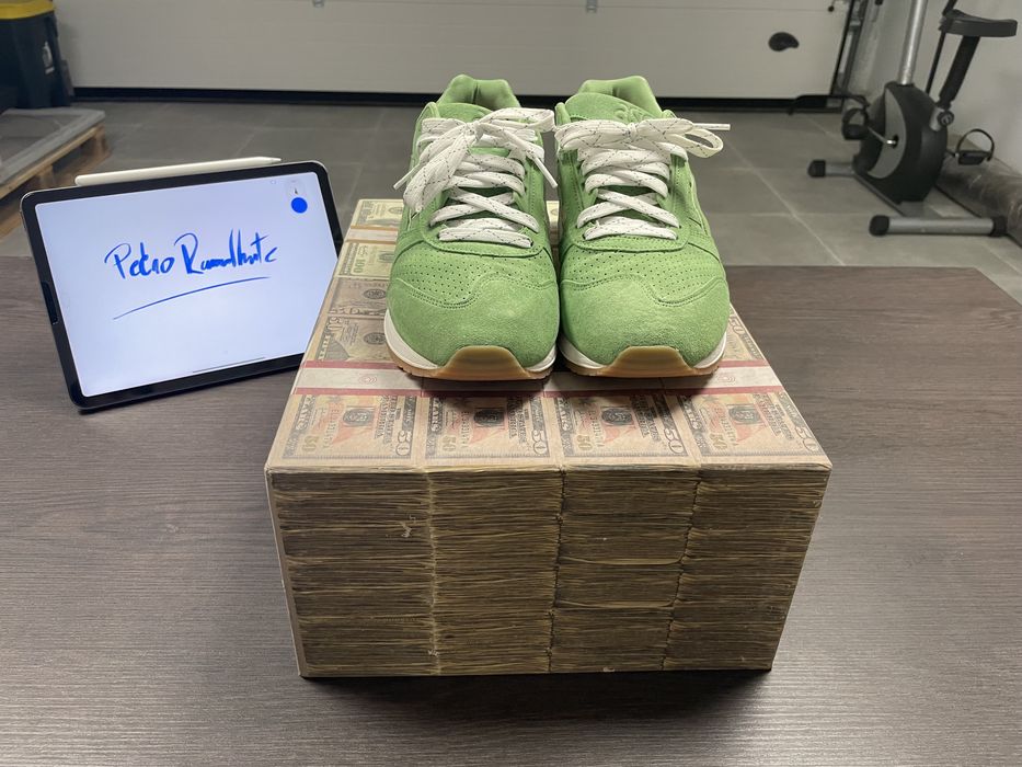 ASICS Gel-Respector Coca (Special Box)