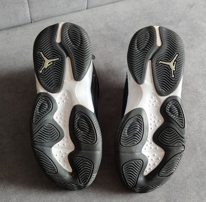 Buty dziecięce Jordan MAX AURA 4