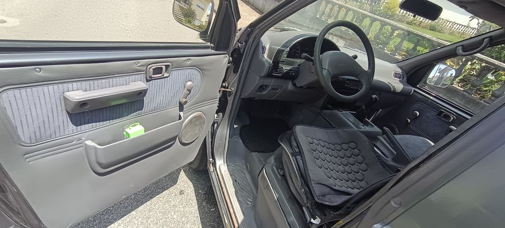 Nissan Vanette 2.3