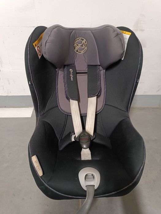 Foteliki Cybex Sirona m2 i-size + baza