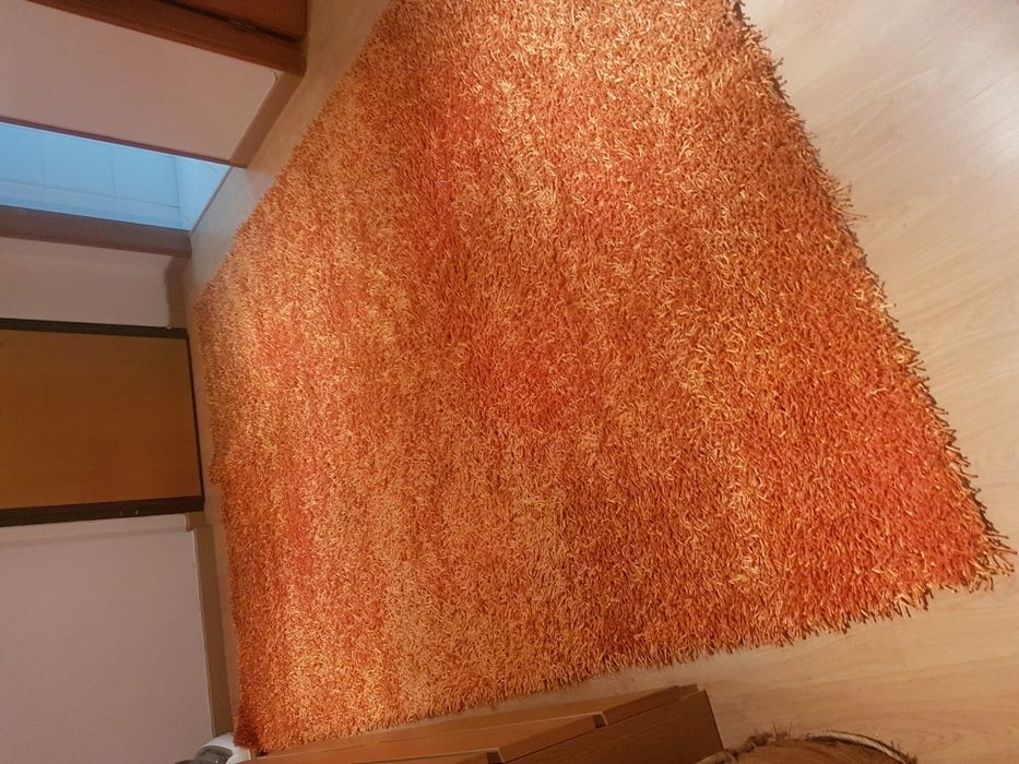 Tapete 200x300 em muito bom estado