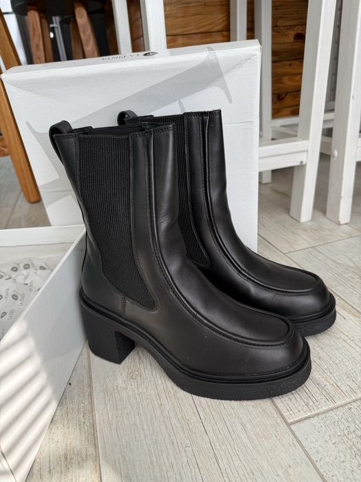 Ботильйони La Pinta натуральна шкіра