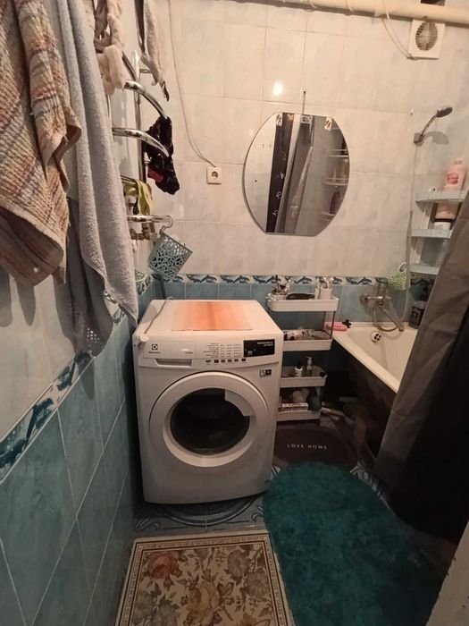 Продам 2-поверховий будинок на вул. І. Федорова 1082