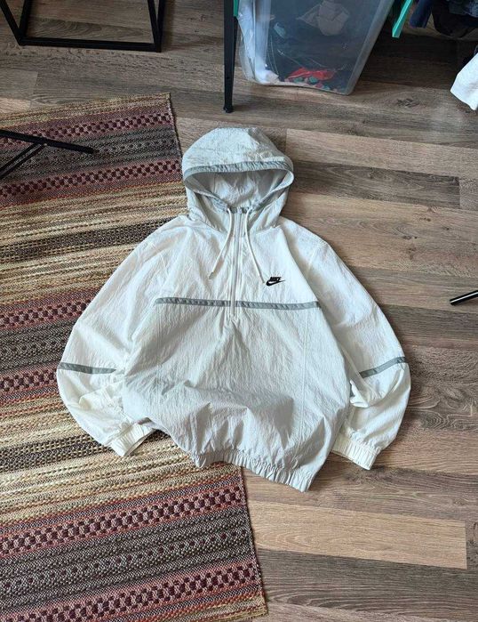 streewear white x gray Nike nylon Jacket біло-сіра Вітровка Nike