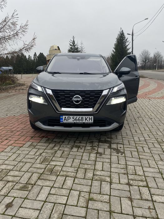 Nissan Rogue SV 2020