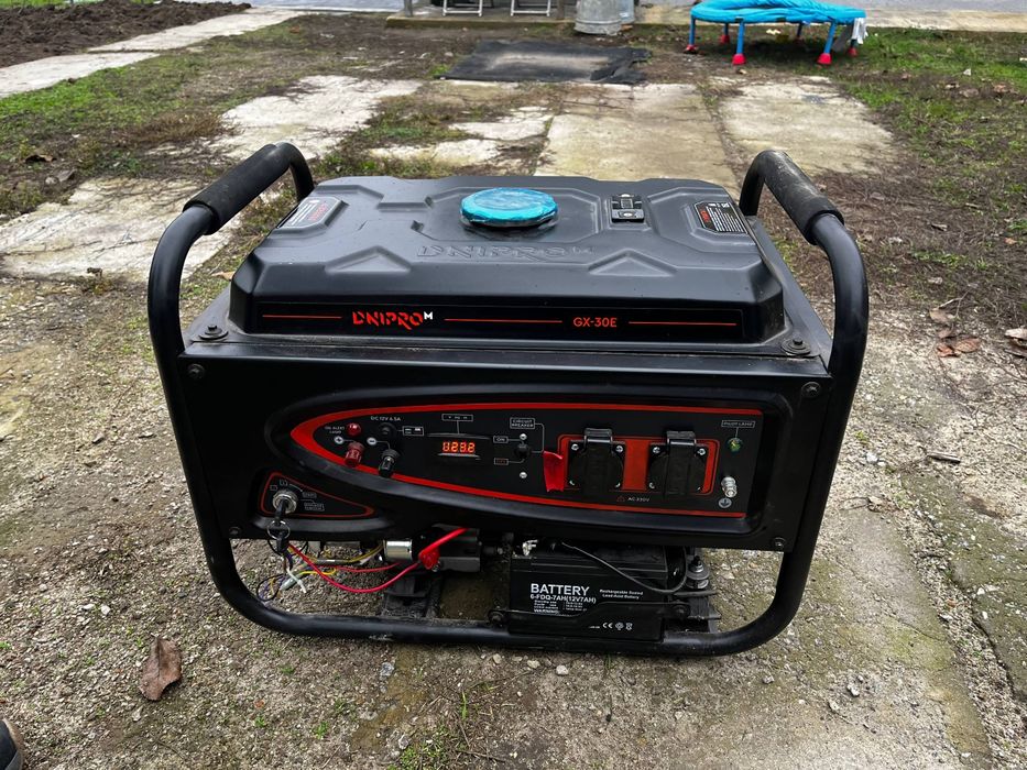 Генератор бензиновий Dnipro-M GX-30E