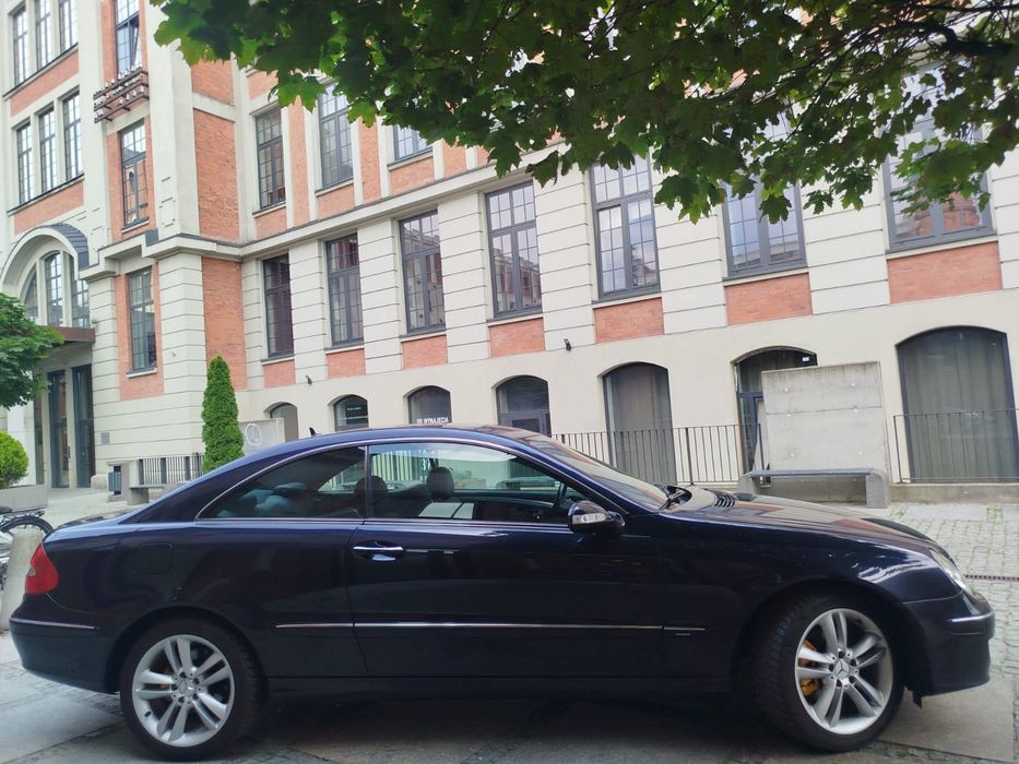 Mercedes-Benz CLK Avangarde,Navi*Skóry*Bixenon*Szyberdach*Czarny sufit*Serwis*100%bezwyp