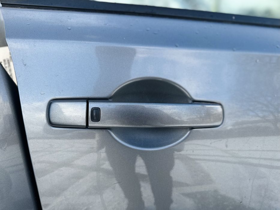 Продам Nissan Qashqai +2  2.0 дизель 4x4 7 місць