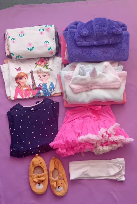 Ubranka dla dziewczynki 110