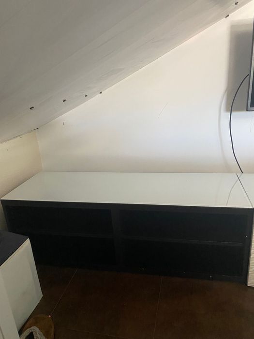 Moveis IKEA de televisão