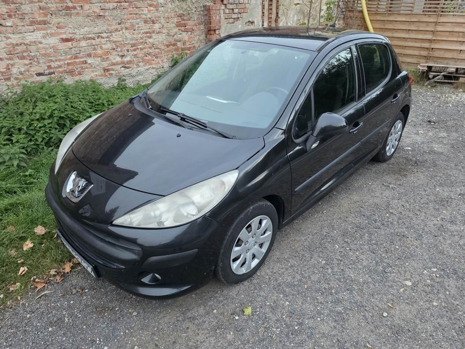 Peugeot 207