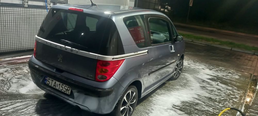 Super oszczędne Auto 178 tys. Oryginalny przebieg
