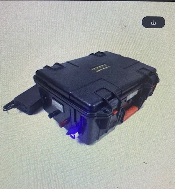 Bateria akumulator "KAMPER"  "ŁÓDZ" itp. 12V200 Ah + ładowarka