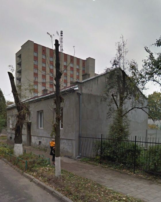 Будинок австрійської забудови з земельною ділянкою у львові
