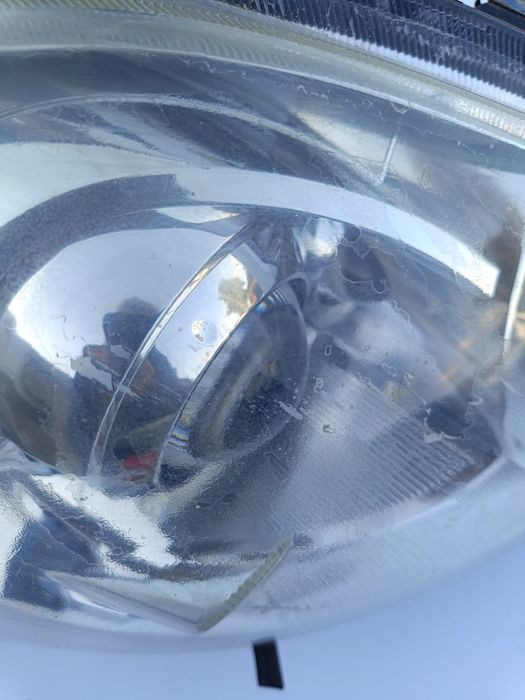 Lampa prawa przednia Mazda 5 Xenon
