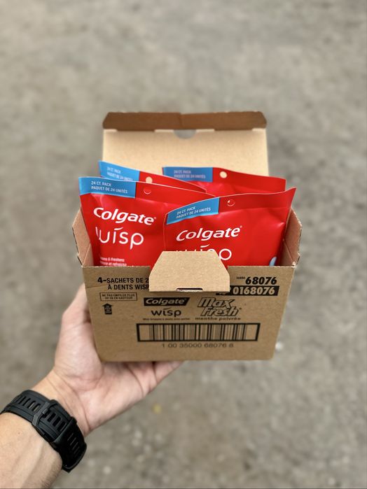 Трендові зубні щітки Colgate Max Fresh Wisp