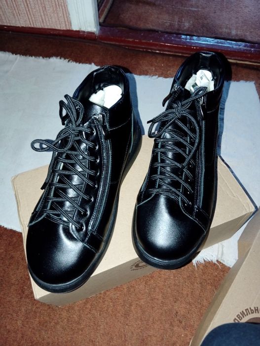 Ортопедичне взуття. Ботинки зимові.