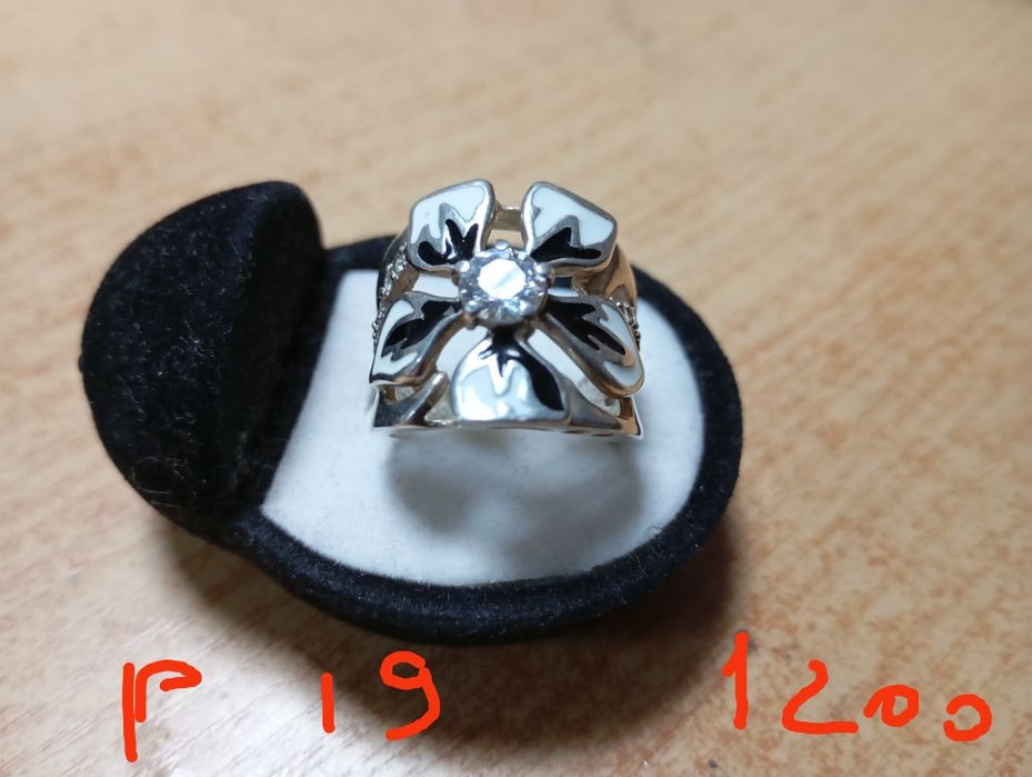 Серебряные изделия 925 пробы