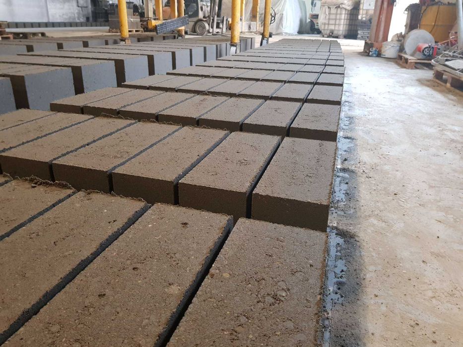 Bloczek betonowy fundamentowy 14x25x38 B20, Producent!!