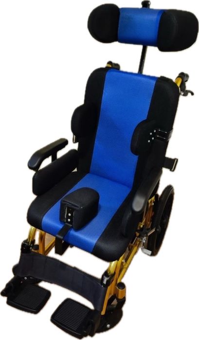 Дитяча інвалідна коляска