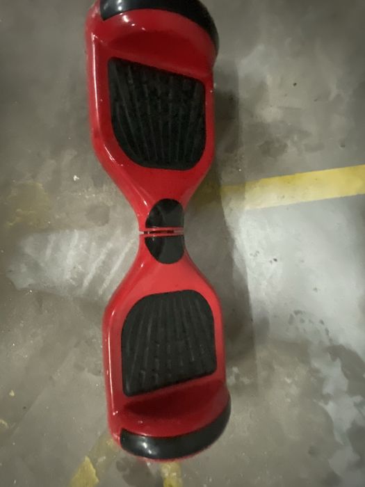 Hoverboard vermelho