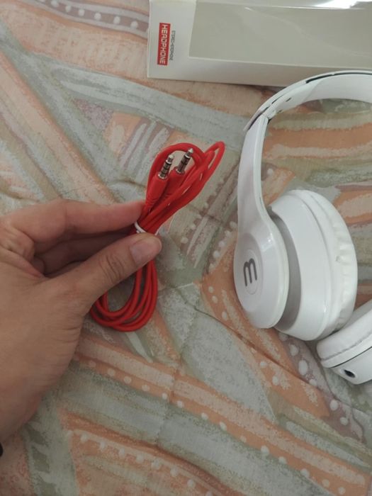 Headphones brancos