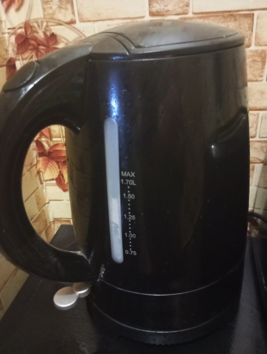 чайник, тостер та інша побутова техніка