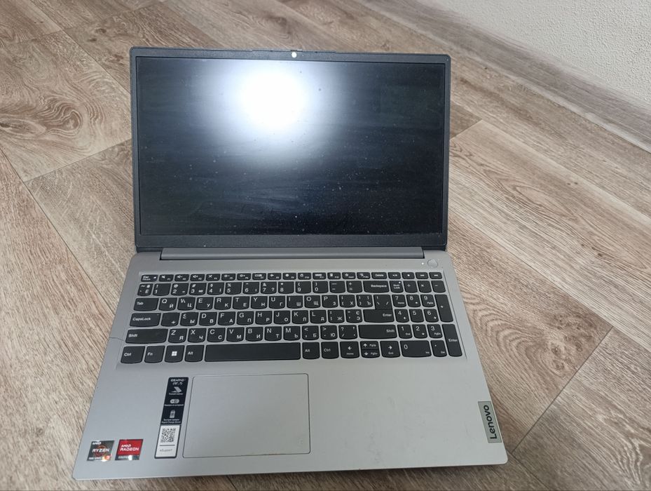 Ноутбук   Lenovo