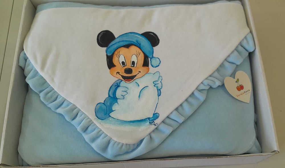 Manta de bebé azul, pintado á mão