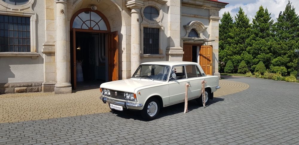 Auto do ślubu i wesela