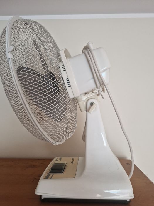 Ventoinha eléctrica "Cozy Air" - Model CHD - 12  (30 cm), 45 W