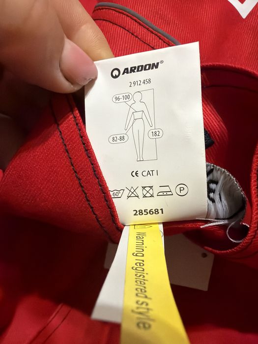 продам робочий костюм Den Braven 48 р