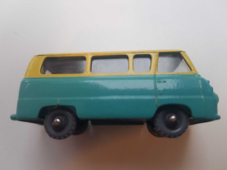matchbox regular wheels nr 70 A, Ford Thames Estate Car, 1959 r.