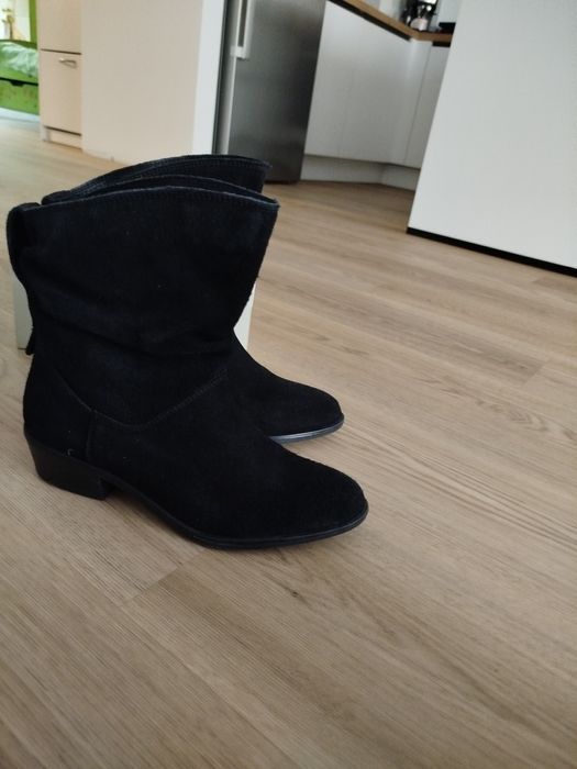 Buty zamszowe damskie kozaki Lasocki