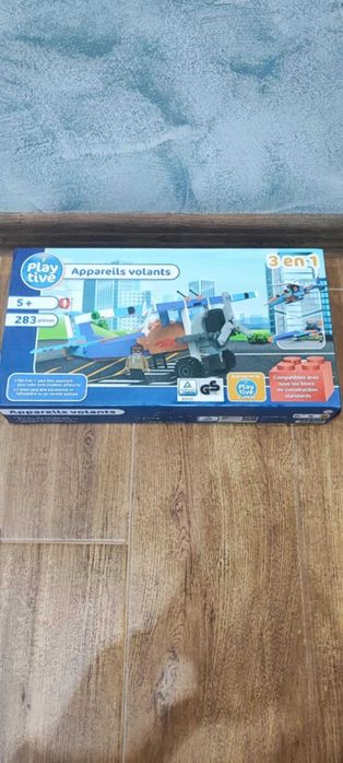 Klocki Playtive śmigłowiec 283 el