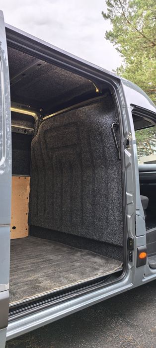 Вантажний автомобіль Renault Master L3H2 2023 рік випуску