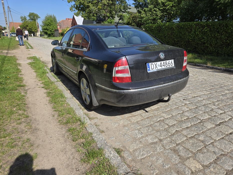 Superb 1.8 T zero rdzy drugi właściciel od nowości