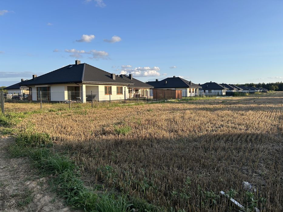 Działka budowlana Borowa Góra 800 m2