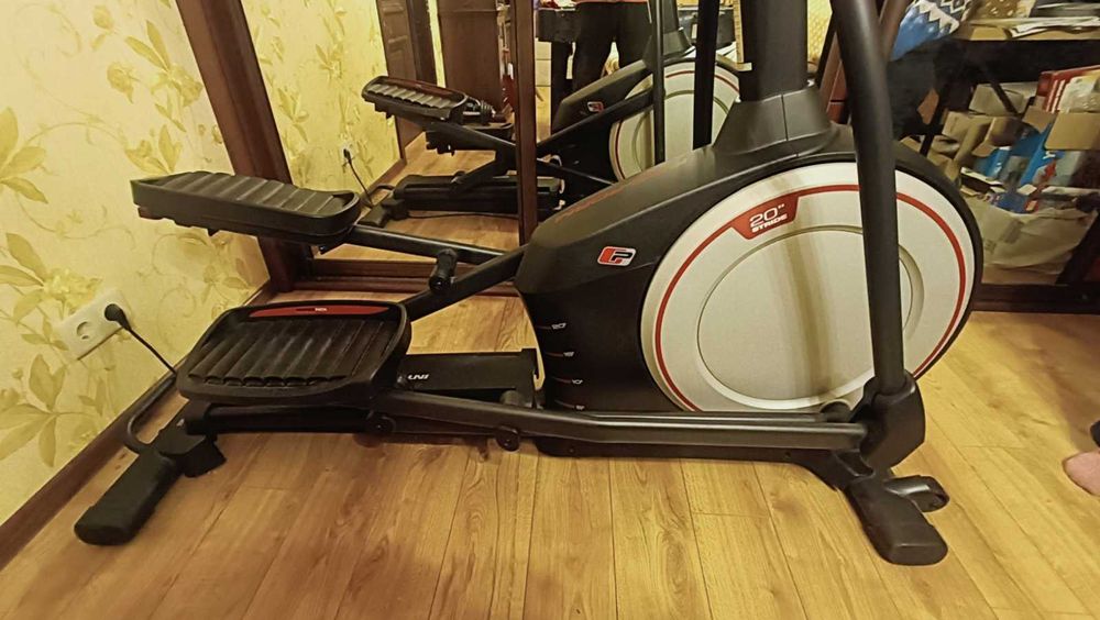 Орбітрек Proform Endurance 720E