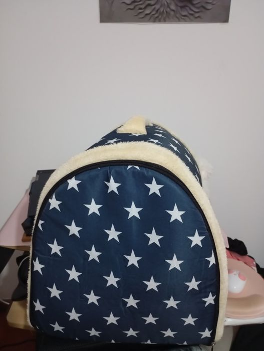 Casinha acolchoada quente para cães e gatos