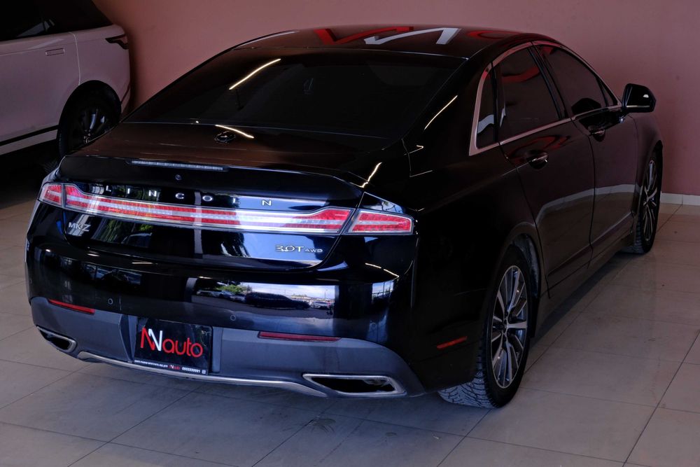 Lincoln MKZ 2017