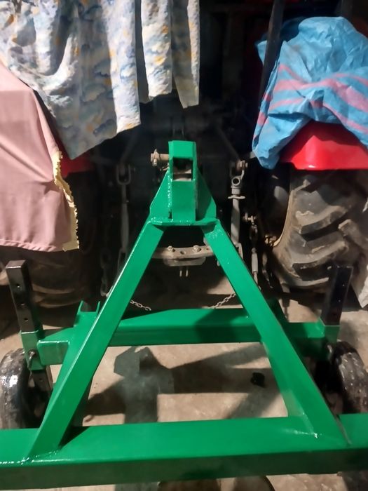 Narzędzia rolnicze głębosz dwuzębny na kołach regulowane kołami