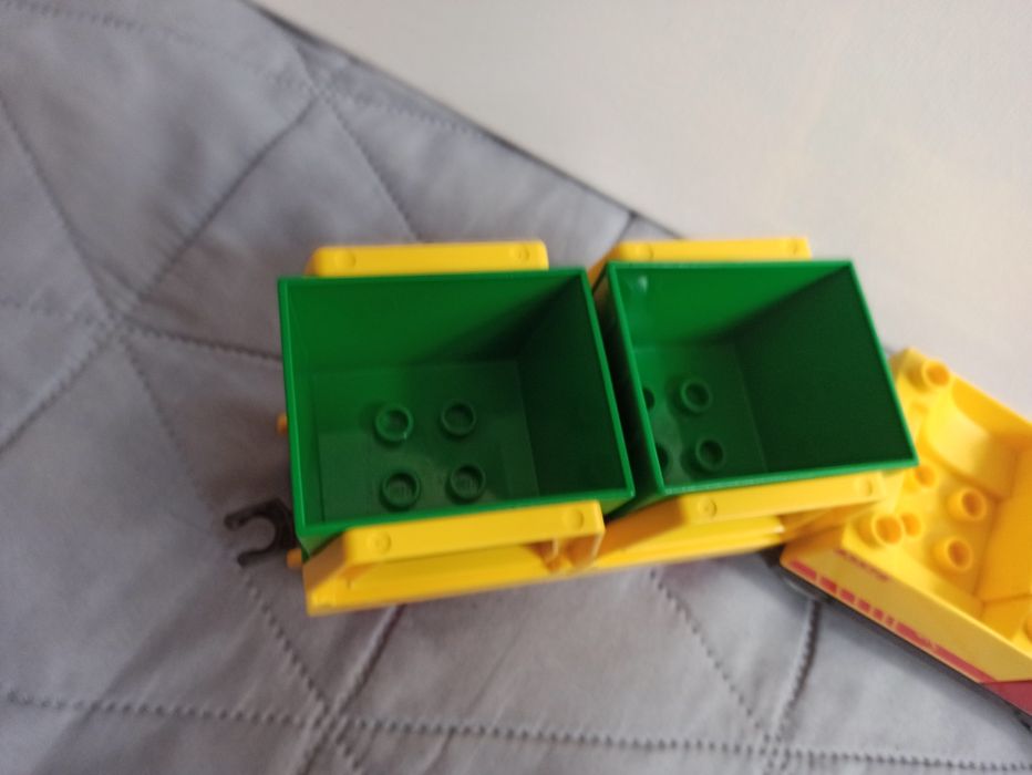 Zestaw wagonów Lego Duplo