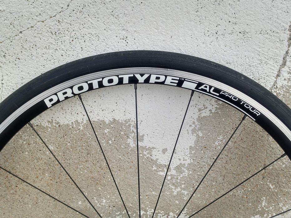 Rodas de Estrada Prototype Pro Tour AL (Alumínio) - S/ Pneus