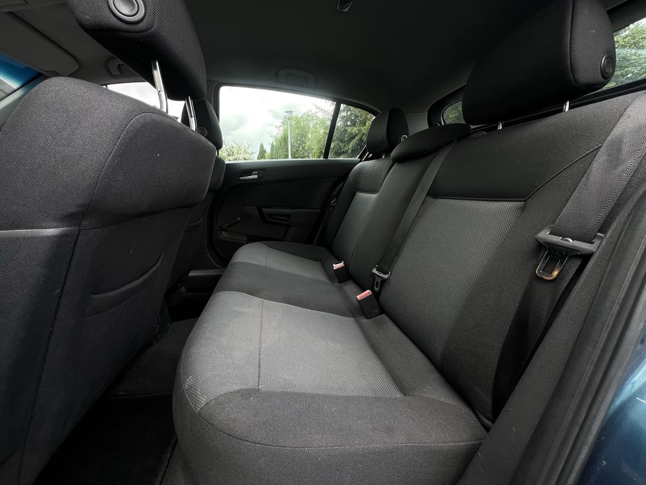 Opel Astra 1.9D 6 biegow, tempomat, multifunkcja, el szyby, komputer