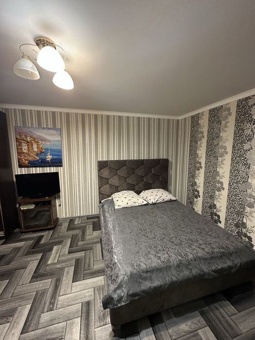 Посуточно почасово на 129 Ватутина 16 больница 44 квартал